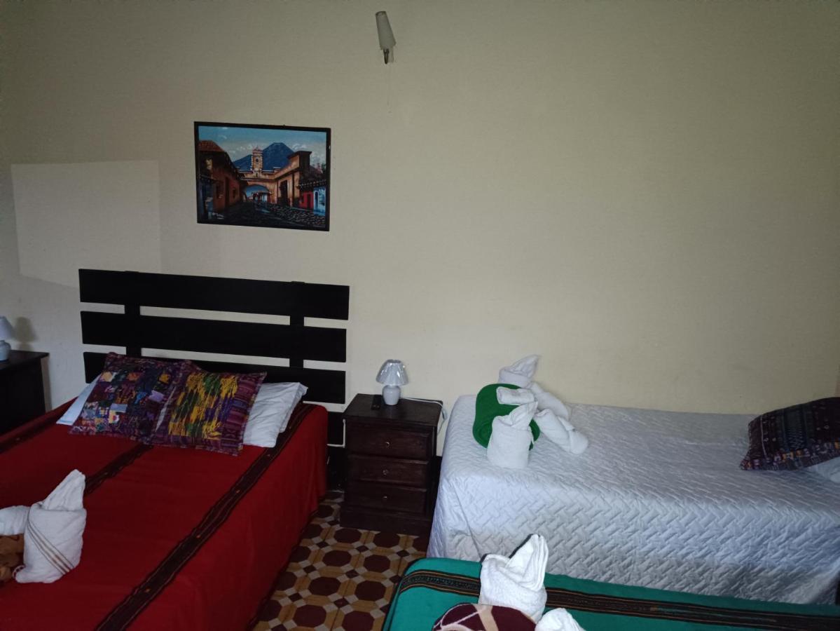 Hostal La Paz 危地马拉安地瓜 外观 照片