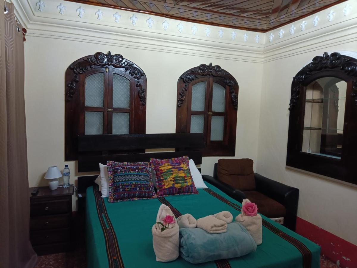 Hostal La Paz 危地马拉安地瓜 外观 照片