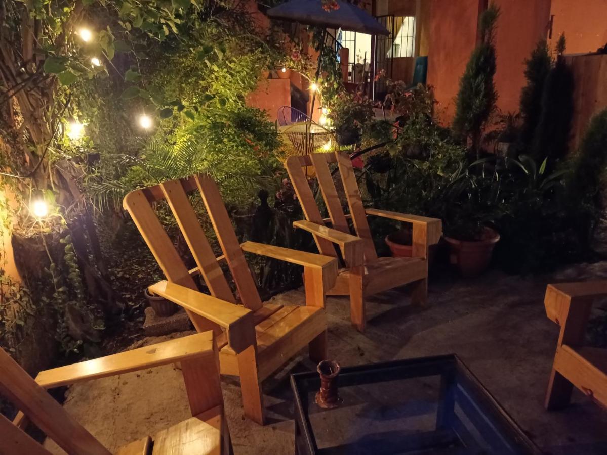 Hostal La Paz 危地马拉安地瓜 外观 照片